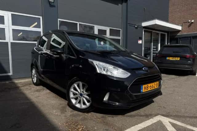 Ford B-Max (2015) thumbnail 3