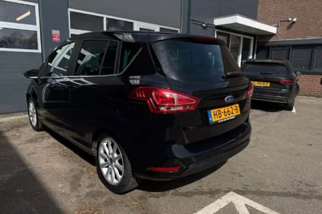 Ford B-Max (2015) thumbnail 6