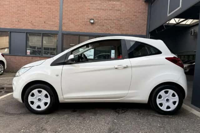Ford Ka (2012) thumbnail 2