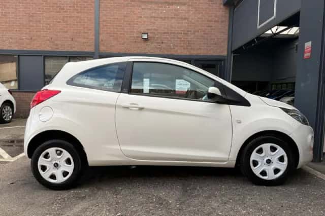 Ford Ka (2012) thumbnail 4