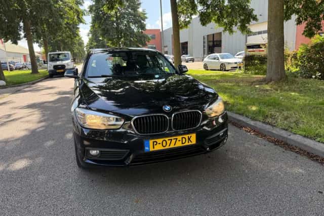 BMW 1-Serie (2017) thumbnail 3