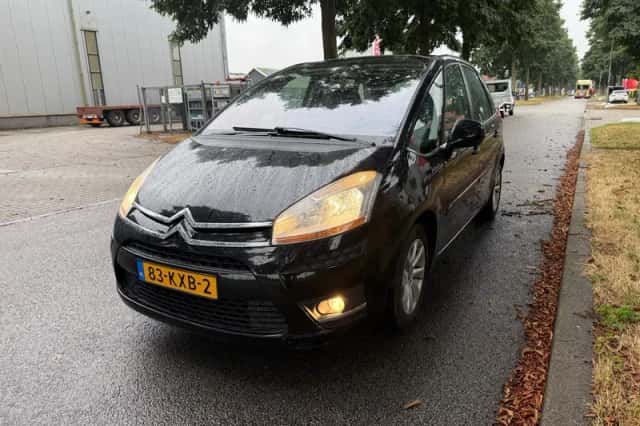 Citroën C4 Picasso (2010) thumbnail 2
