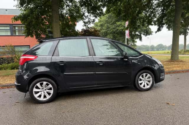 Citroën C4 Picasso (2010) thumbnail 3