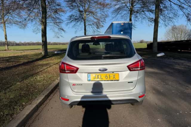 Ford B-Max (2014) thumbnail 3