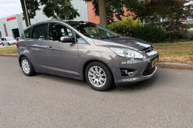 Ford C-Max (2012) thumbnail 4