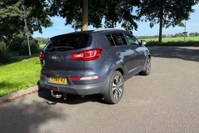Kia Sportage (2013) thumbnail 5
