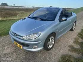 Peugeot 206 (2015) thumbnail 3
