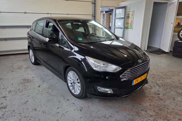 Ford C-Max (2017) thumbnail 3