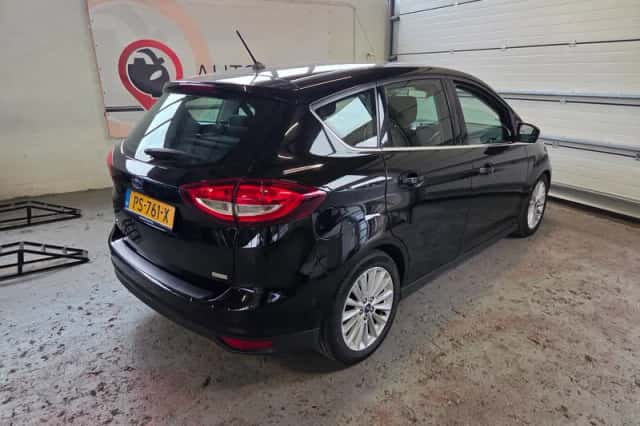 Ford C-Max (2017) thumbnail 5