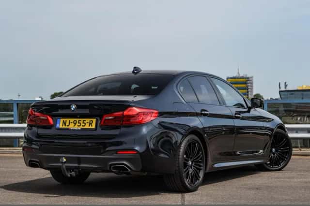 BMW 5-Serie (2017) thumbnail 3