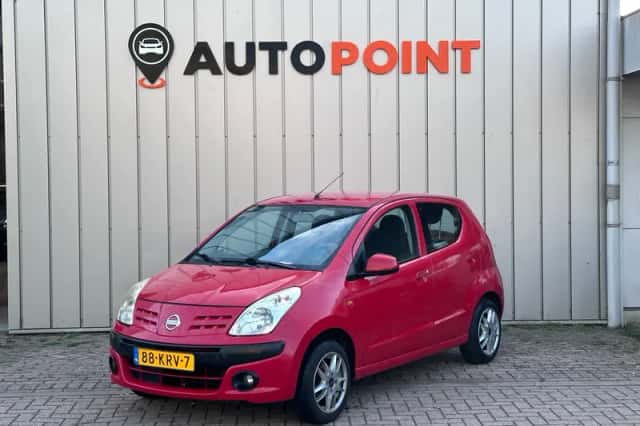 Nissan Pixo (2010) thumbnail 1
