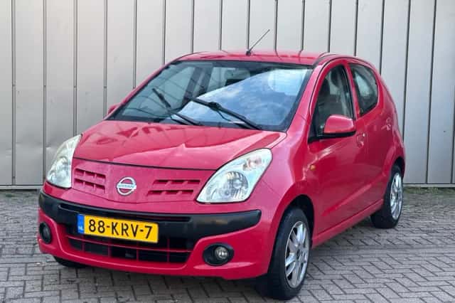 Nissan Pixo (2010) thumbnail 2