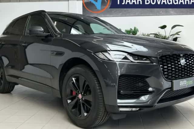 Jaguar F-Pace (2021) thumbnail 1