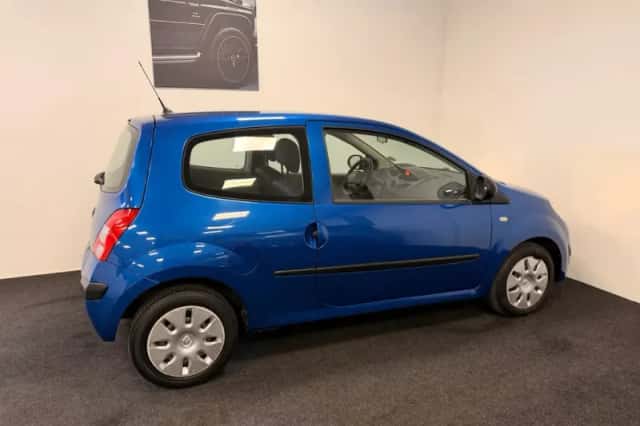 Renault Twingo (2009) thumbnail 2