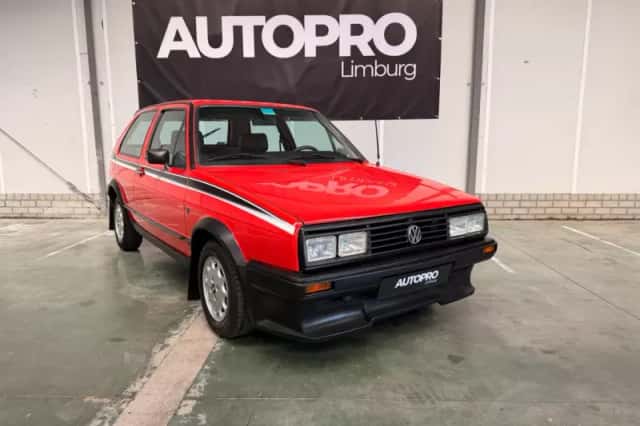 Volkswagen Golf (1985) thumbnail 2