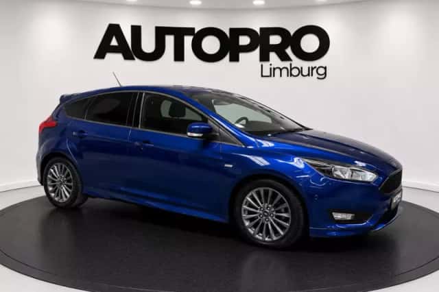 Ford Focus (2018) thumbnail 4