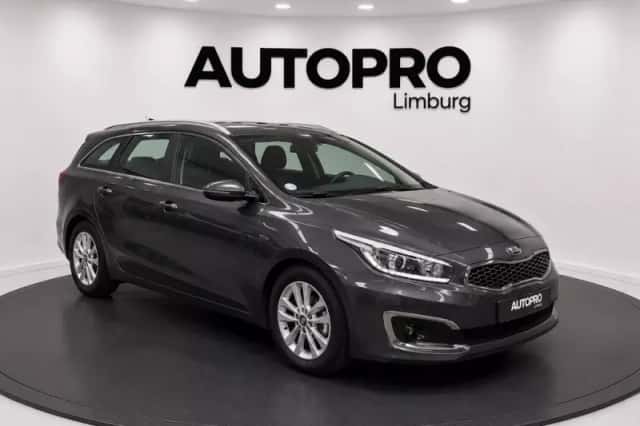 Kia Ceed (2017) thumbnail 5