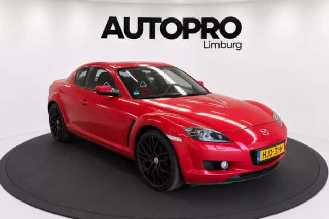 Mazda RX-8 (2003) thumbnail 4