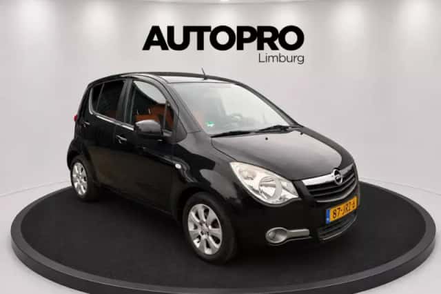 Opel Agila (2009) thumbnail 5