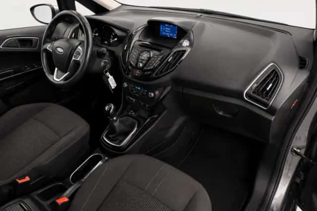 Ford B-Max (2016) thumbnail 3