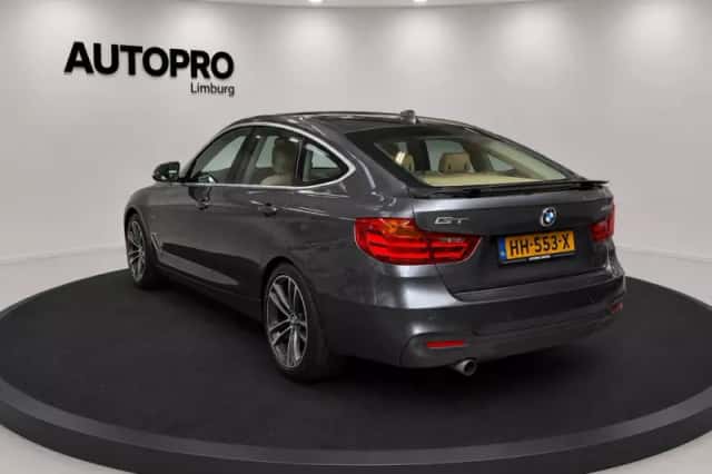 BMW 3-Serie (2015) thumbnail 2