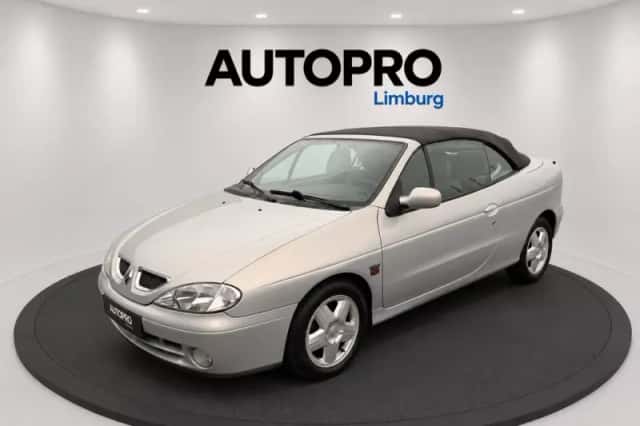 Renault Mégane (2002) thumbnail 4