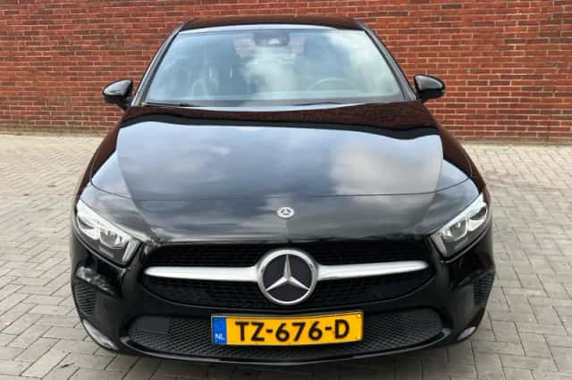 Mercedes-Benz A-Klasse (2018) thumbnail 2