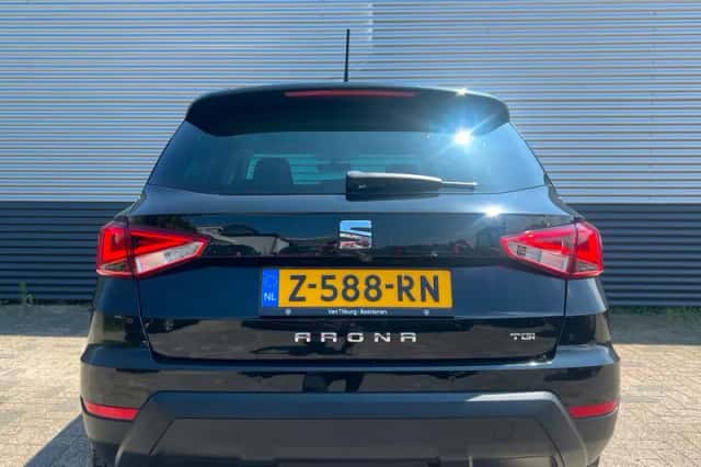 SEAT Arona (2020) thumbnail 5