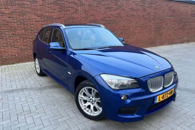 BMW X1 (2012) thumbnail 1