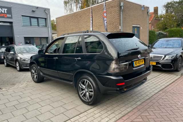 BMW X5 (2002) thumbnail 6