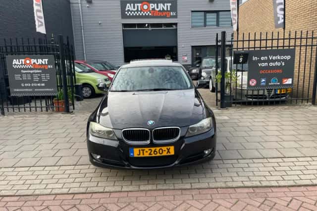 BMW 3-Serie (2009) thumbnail 2
