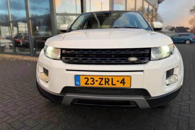 Land Rover Range Rover Evoque (2013) thumbnail 4