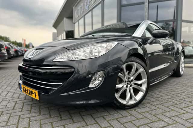 Peugeot RCZ (2010) thumbnail 2
