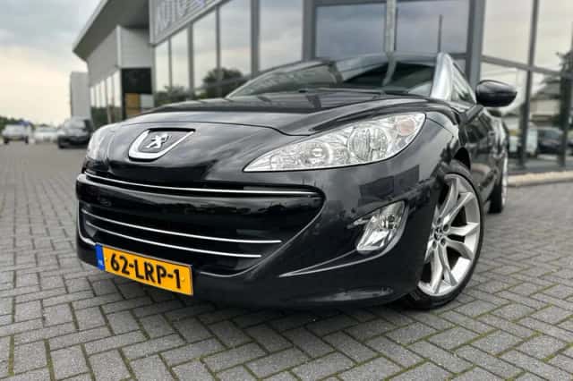 Peugeot RCZ (2010) thumbnail 4