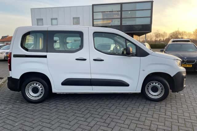 Peugeot Partner (2020) thumbnail 6