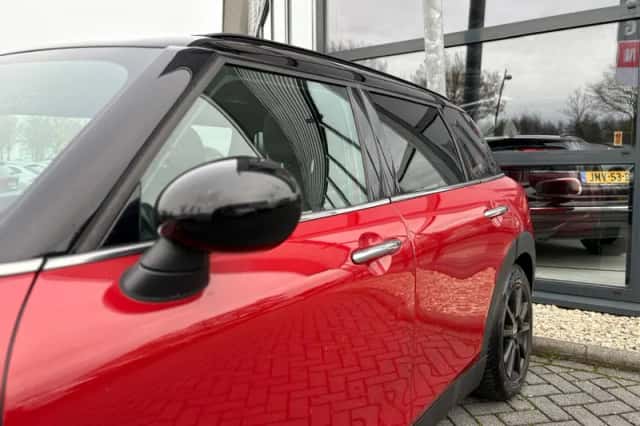 MINI Clubman (2016) thumbnail 3