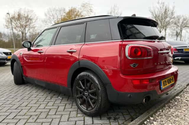 MINI Clubman (2016) thumbnail 4
