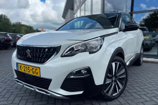 Peugeot 3008 (2021) thumbnail 1
