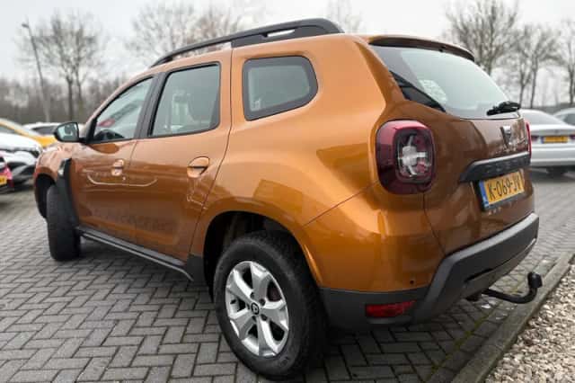 Dacia Duster (2021) thumbnail 3