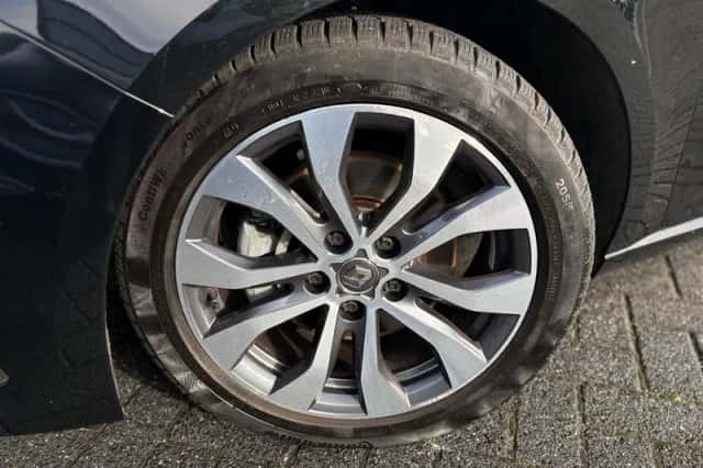 Renault Mégane (2023) thumbnail 2