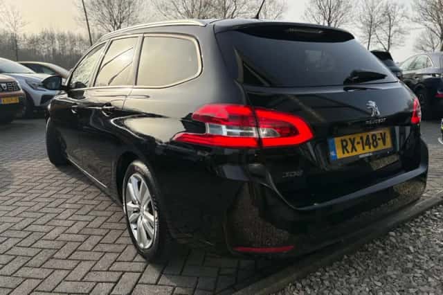 Peugeot 308 (2018) thumbnail 5