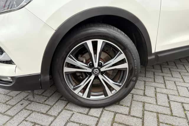 Nissan Qashqai (2020) thumbnail 2