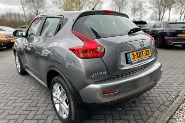 Nissan Juke (2013) thumbnail 4