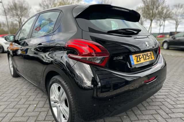 Peugeot 208 (2019) thumbnail 4