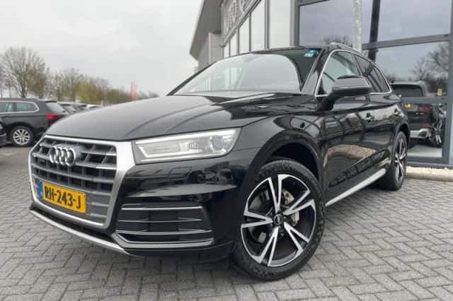 Audi Q5 (2018) thumbnail 1
