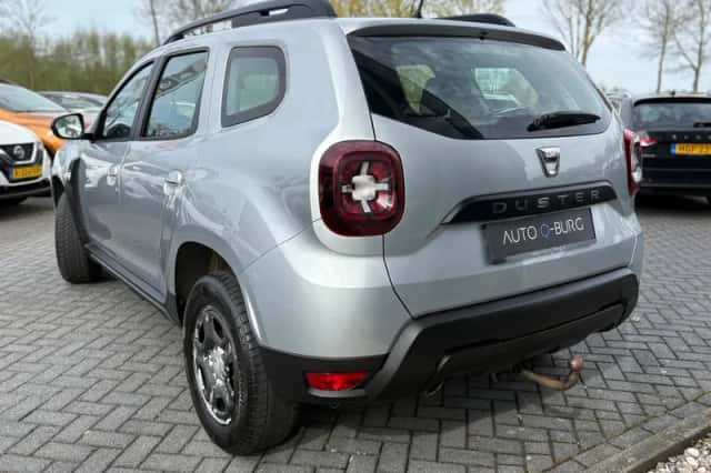 Dacia Duster (2021) thumbnail 5