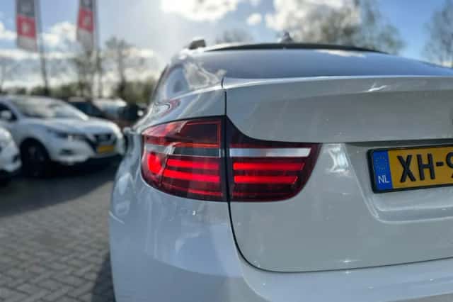 BMW X6 (2013) thumbnail 4