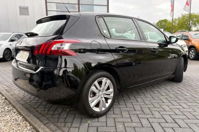 Peugeot 308 (2013) thumbnail 6