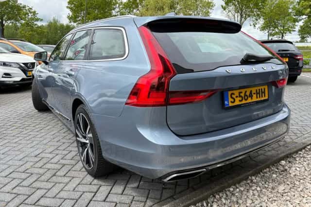 Volvo V90 (2017) thumbnail 5