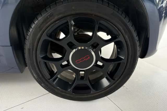 Fiat 500C (2014) thumbnail 3